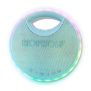 Kidykaraoke con dos micrófonos, luces y botoenes.