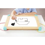 Laberinto Espacial y Tablero de Tangram